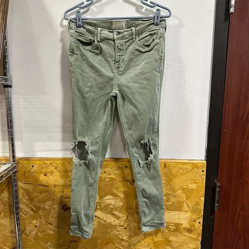 Free People Women's Light Green Ripped Skinny Jeans Size 29